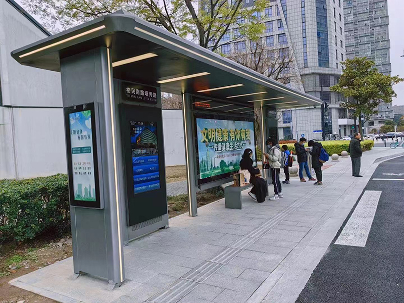 公交候車亭廠家的發(fā)展策略